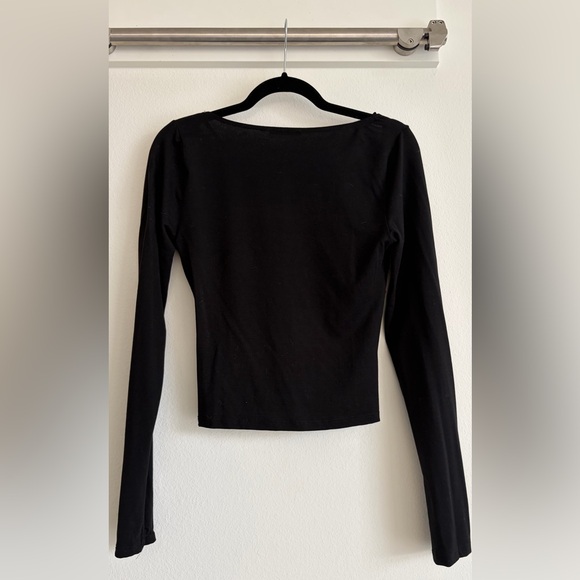 Reformation Elegant Black Long Sleeve Top - Picture 4 of 4
